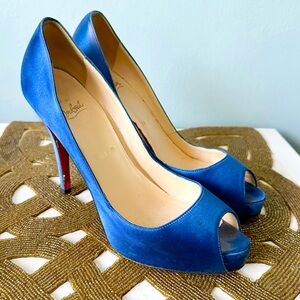 Christian Louboutin Very Prive Royal Blue Satin High Heel Pumps EU38.5/U…